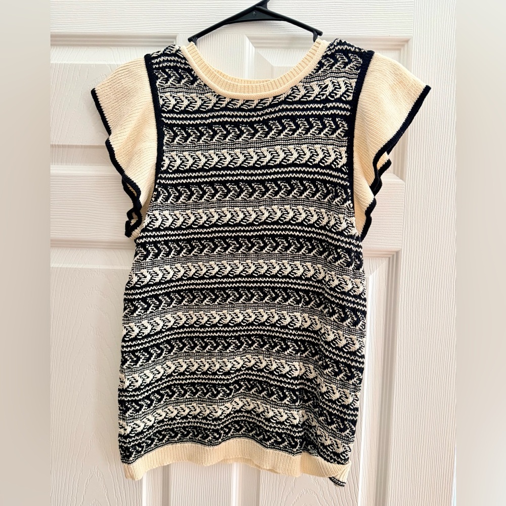Skies Are Blue Black and Cream Knit Sleeveless Top